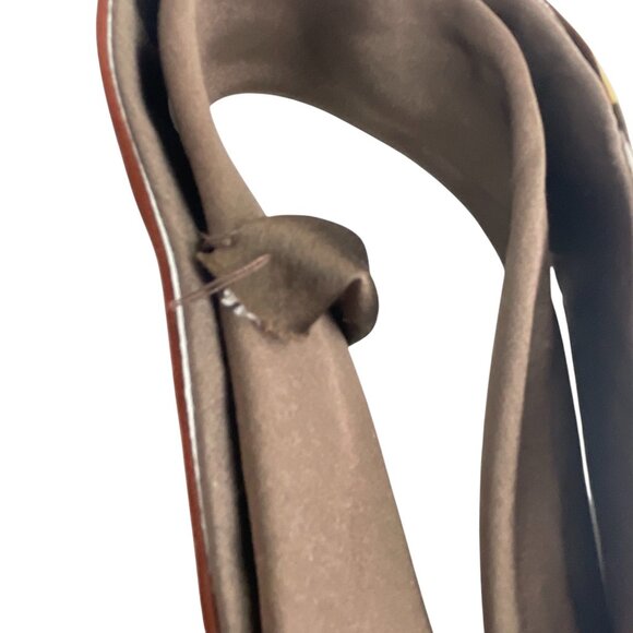 Esquire 100% Silk Hand Sewn Guitar Design Novelty Tie Brown Tan - Picture 7 of 9